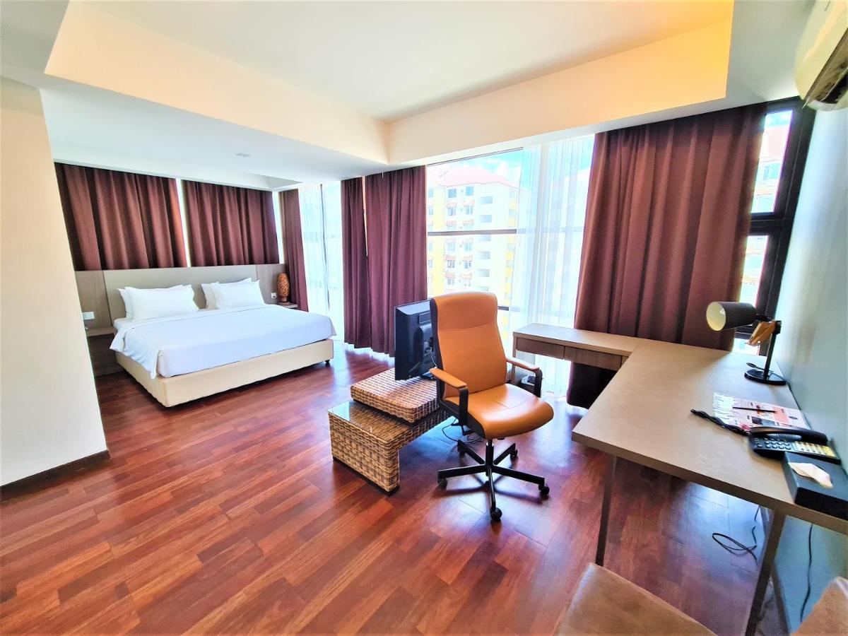Nexus Business Suite Hotel Shah Alam Bagian luar foto