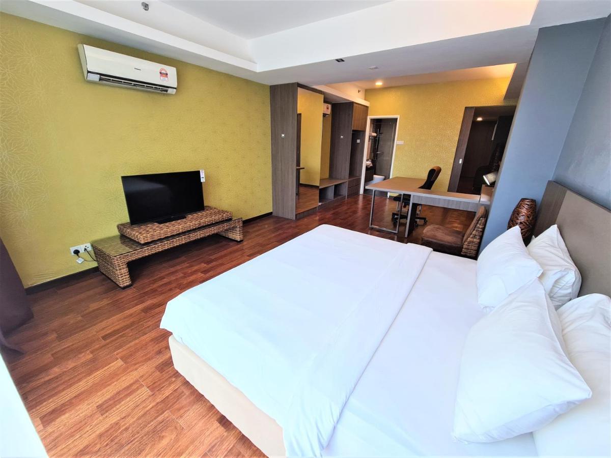 Nexus Business Suite Hotel Shah Alam Bagian luar foto