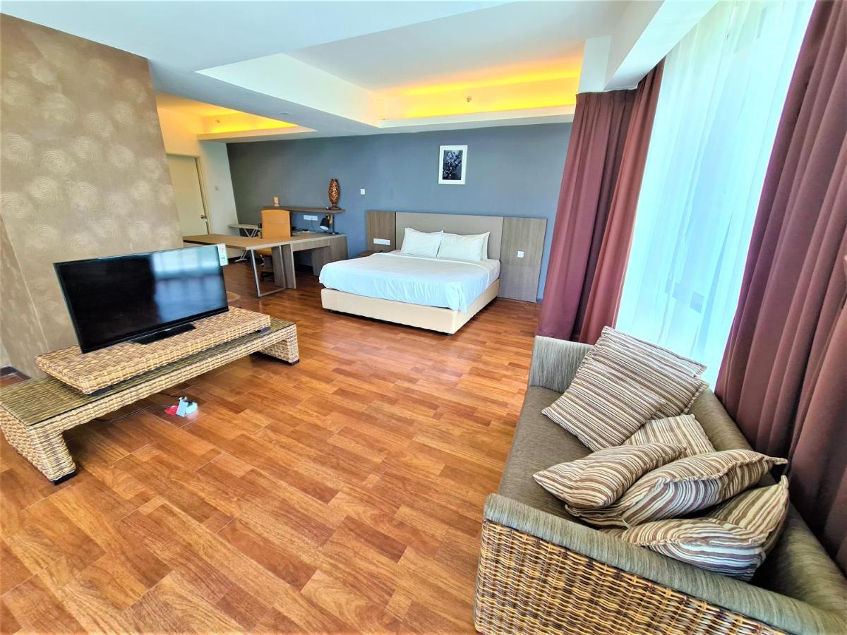 Nexus Business Suite Hotel Shah Alam Bagian luar foto