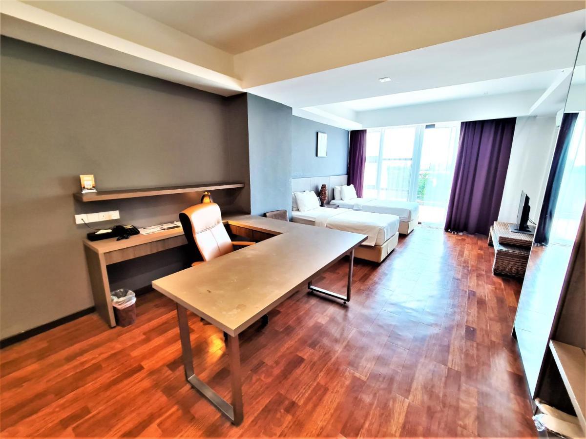 Nexus Business Suite Hotel Shah Alam Bagian luar foto