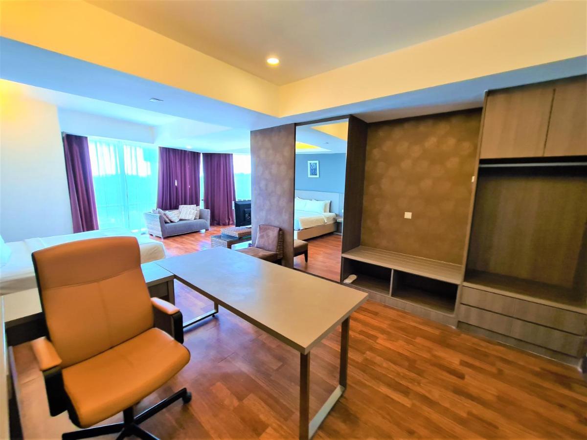 Nexus Business Suite Hotel Shah Alam Bagian luar foto