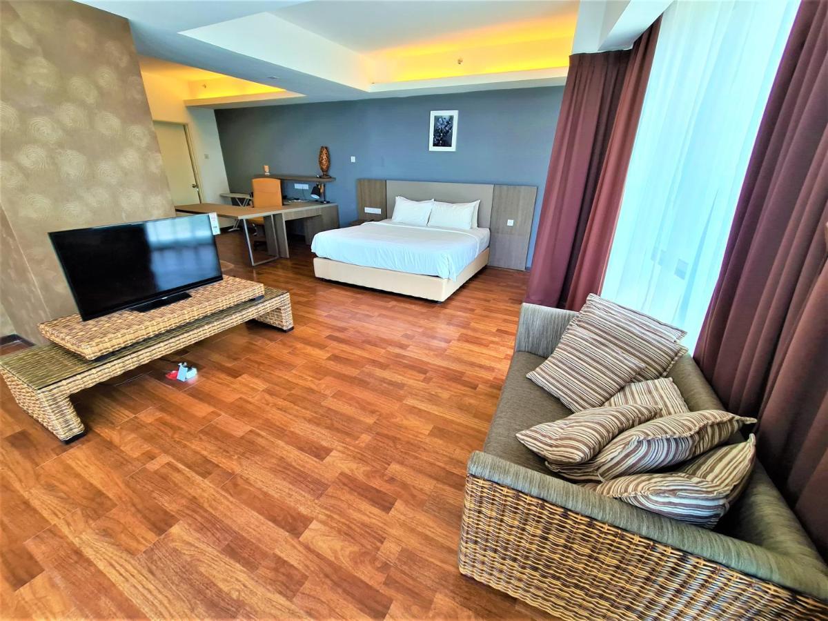 Nexus Business Suite Hotel Shah Alam Bagian luar foto
